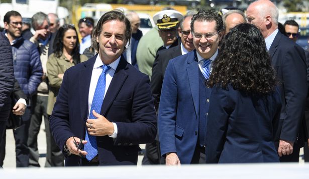 Lacalle Pou tiene la aprobación de la mitad de la población y un tercio lo desaprueba