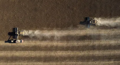 Agricultura en campos de Argentina.