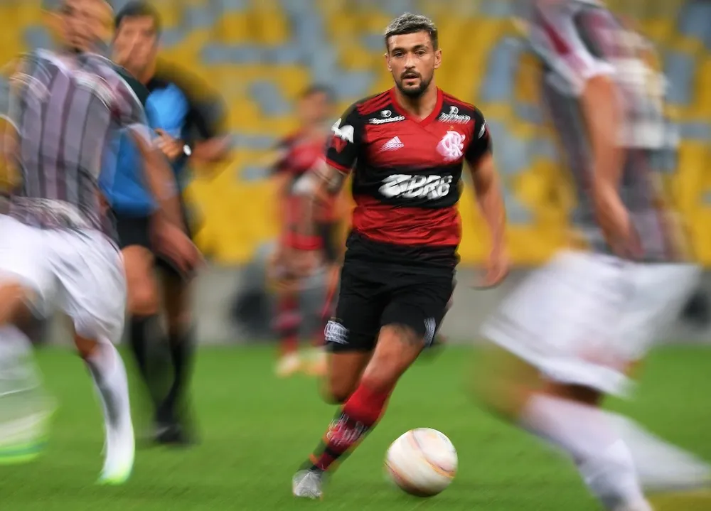 De Arrascaeta siempre rinde ante Fluminense