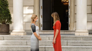 La primera dama española Begoña Gómez y la ex primera dama argentina, Fabiola Yáñez, en Madrid.