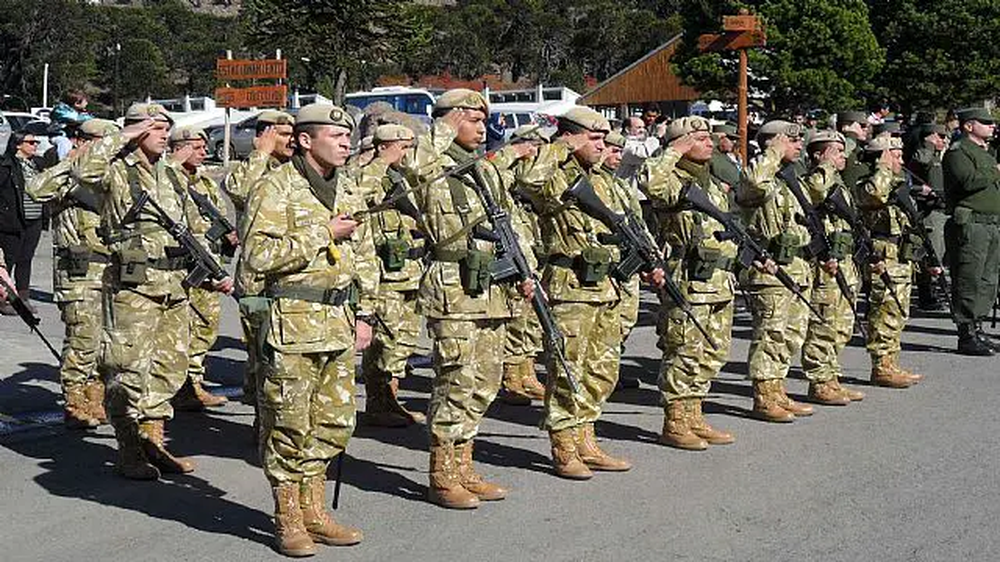 La iniciativa del Gobierno ofrece formación en oficios.