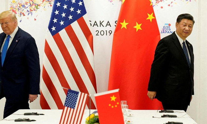 China prepara contramedidas y califica de chantajista a la política arancelaria de Trump