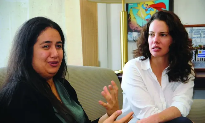 Katia Sei Fong junto a Alexandra Muller