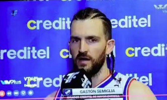 Qué no se la agarre con la moto: la bronca del jugador de Nacional Gastón Semiglia con el premio con los colores de Aguada y la aclaración del periodista Diego Jokas; mirá el video