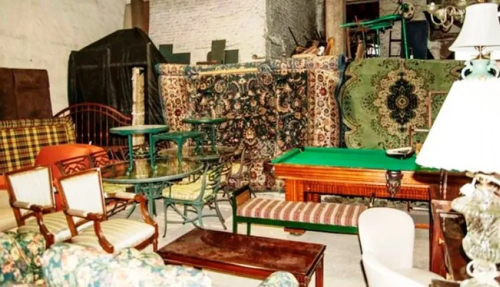 Algunos de los muebles que serán rematados por Bavastro e hijos