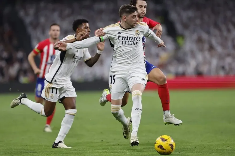 Valverde juega con Real Madrid