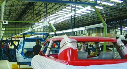 Lifan dice que no pudo manejar la empresa por culpa del sindicato