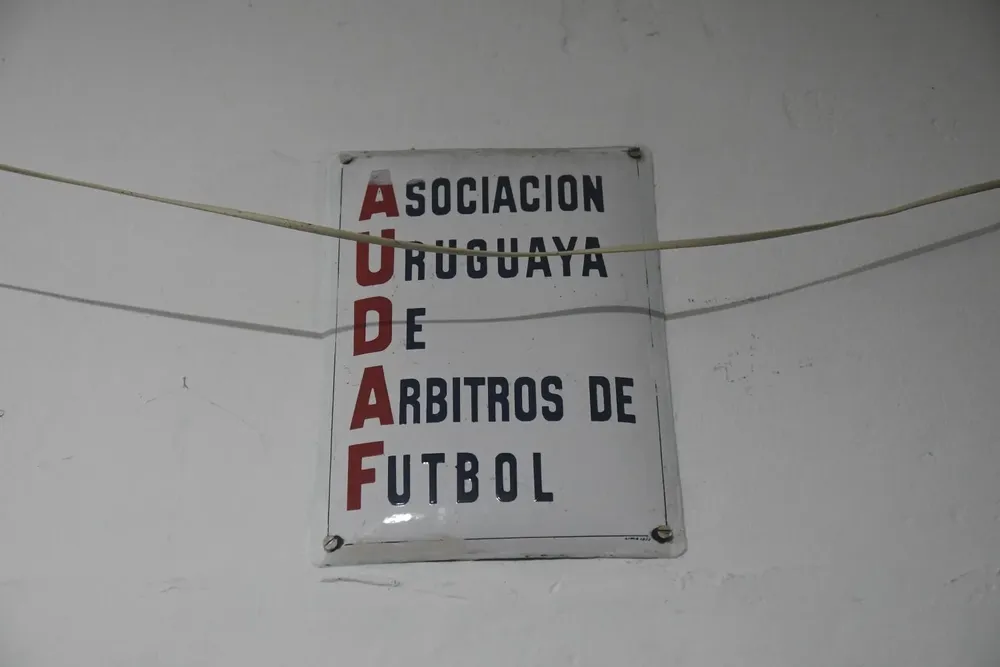 Asociación Uruguaya de Árbitros de Fútbol