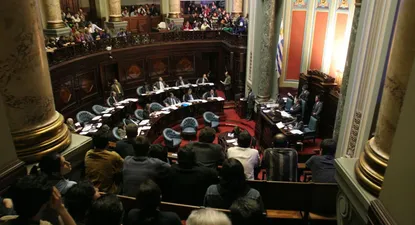 Legislativo recibió proyecto modificado de acciones al portador