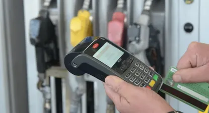 Los estacioneros y una “bomba de tiempo” por los aranceles de las tarjetas