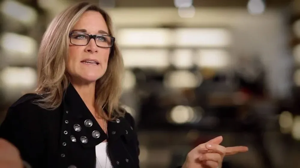 Angela Ahrendts, actual CEO de Burberry y futura vicepresidenta senior de retail y tiendas online de Apple