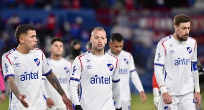 Rómulo Otero, Nicolás López y Sebastián Coates de Nacional