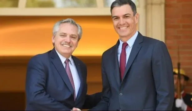 Pedro Sánchez y Alberto Fernández.