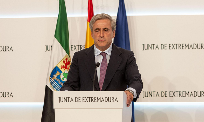 Siguen los escándalos por los currículums falsos: ahora renuncia un consejero de Vox