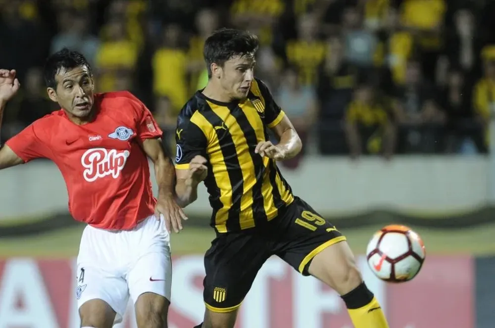 Luis Cardozo y Agustín Canobbi