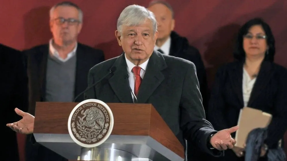 AMLO ha sido criticado por dejar que la Guardia Nacional no tenga carácter civil al 100%