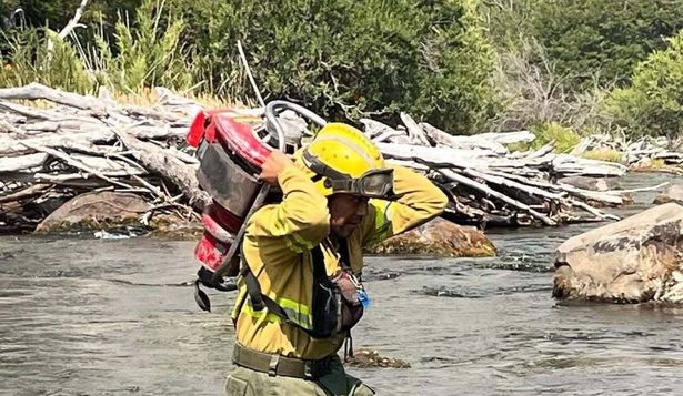 El gobierno de Neuquén extiende el Estado de Emergencia Ígnea ante el avance del fuego en el Parque Nacional Lanín