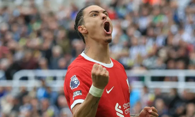 Darwin Núñez sigue siendo tema en Liverpool