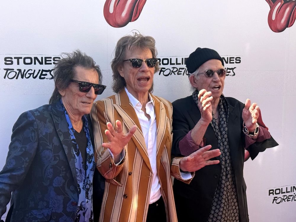 Los integrantes de la mítica banda de rock inglesa The Rolling Stones, Ronnie Wood (i), Mick Jagger (c) y Keith Richards (d).