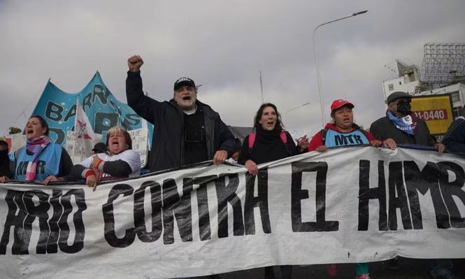 La Justicia ordenó14 allanamientos a agrupaciones piqueteras acusadas de extorsiones con planes sociales