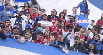 Hinchas de Nacional en el Gran Parque Central