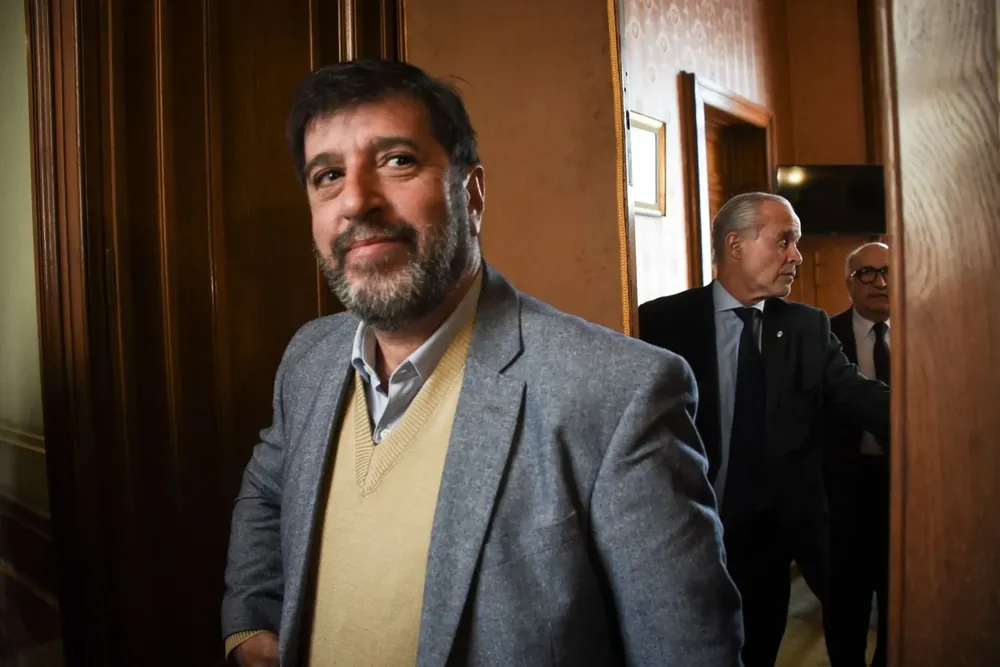 El presidente del Frente Amplio integró la Federación Uruguaya de Magisterio.