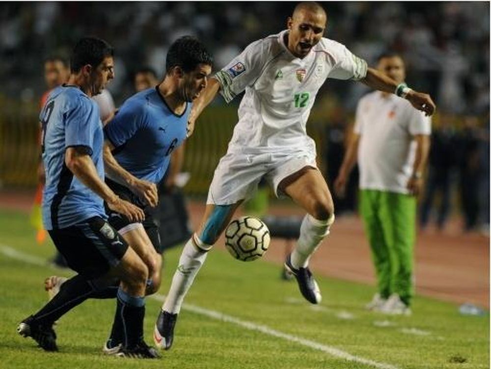 Bruno Silva y Andrés Scotti en el amistoso entre Argelia y Uruguay de 2009