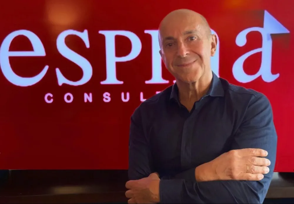 Alejandro Espina, director de Espina Consultores