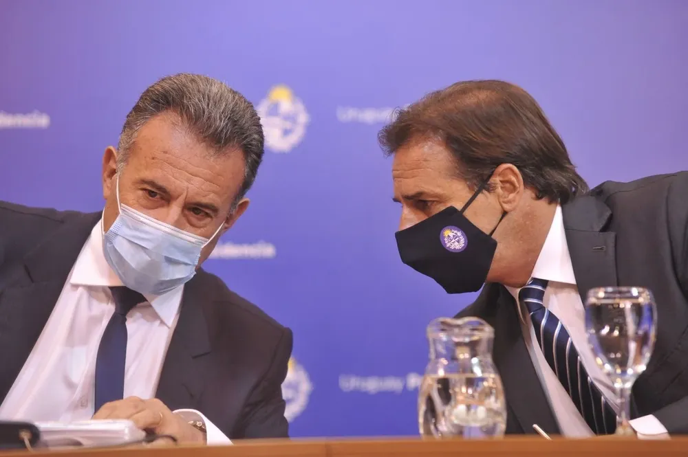 Luis Lacalle Pou anunció una nueva compra de vacunas de Sinovac