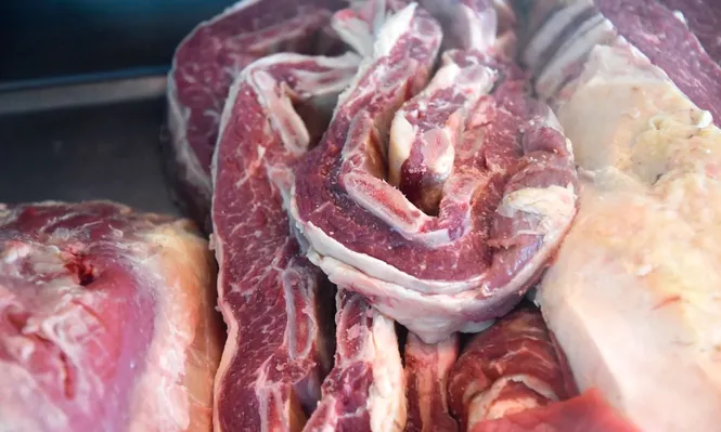 El precio del asado aumentó 3% al público el pasado mes.