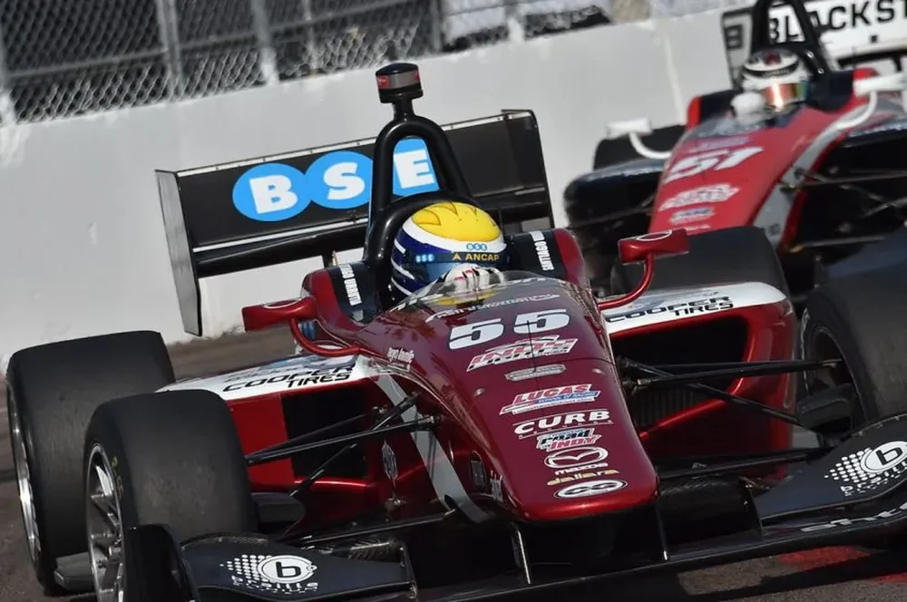 Santiago Urrutia, con el 55, y su primer doble fecha en Indy Lights