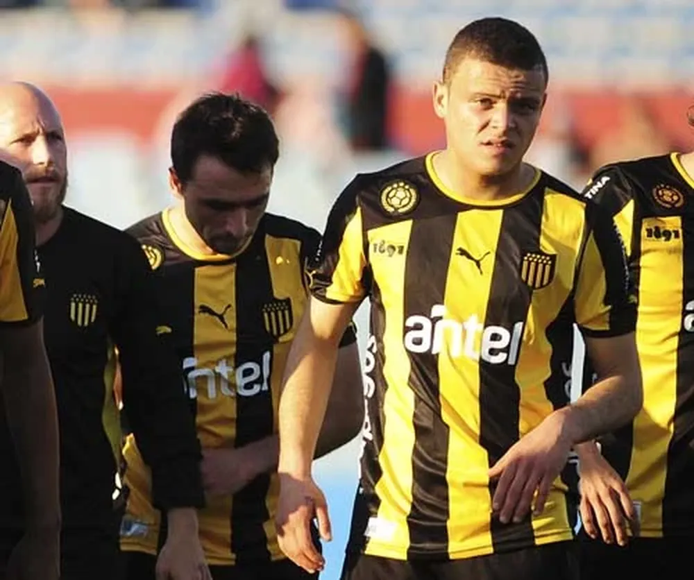 Jonathan Rodríguez entrenó el miércoles con el equipo principal aurinegro