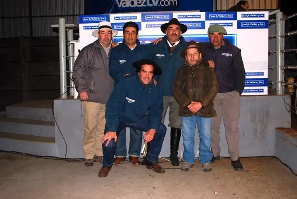 Negocios a cargo del escritorio José A. Valdez y Cía