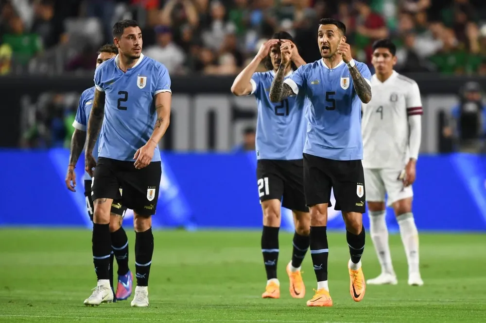 Vecino celebra en la victoria ante México