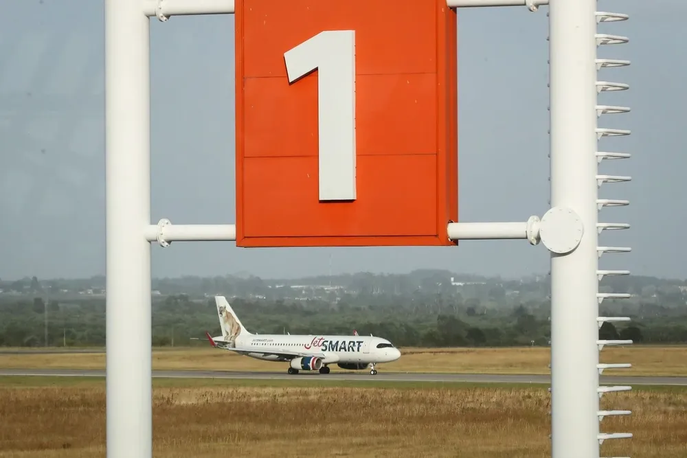 Los pasajes para el vuelo directo entre Montevideo y Río de Janeiro están a la venta