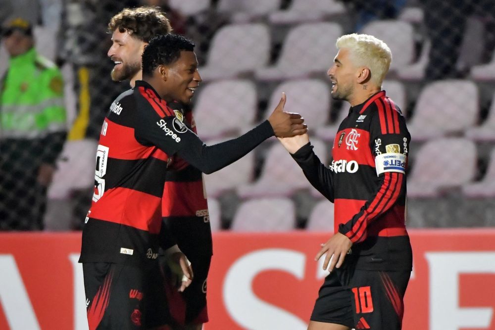 Giorgian de Arrascaeta celebra su gol contra Cusco por la Copa Libertadores