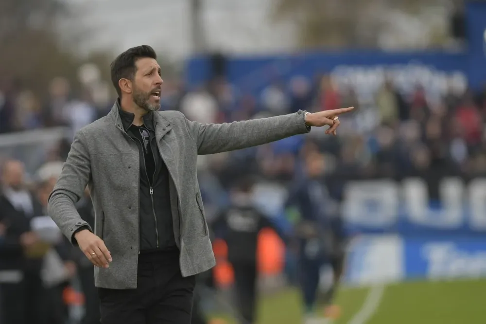 Jorge Bava, DT de Liverpool