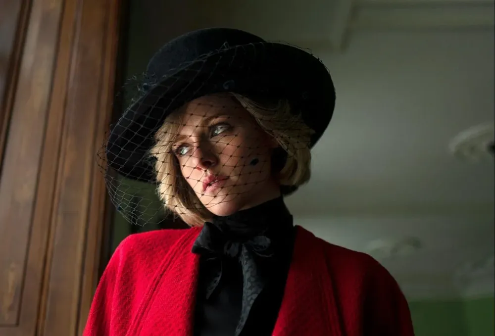 Kristen Stewart como Lady Di