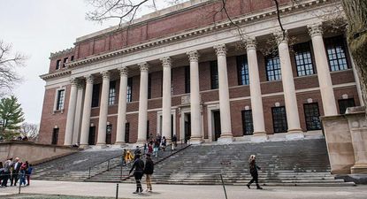 Jueza anula millonarios recortes de fondos de la Casa Blanca a Harvard, una victoria legal para la Universidad que Trump piensa apelar