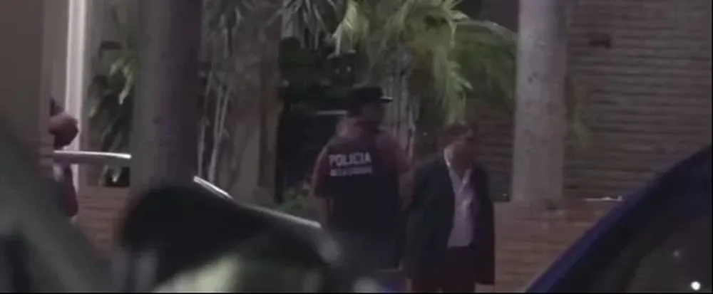 La policía trabajando en el lugar