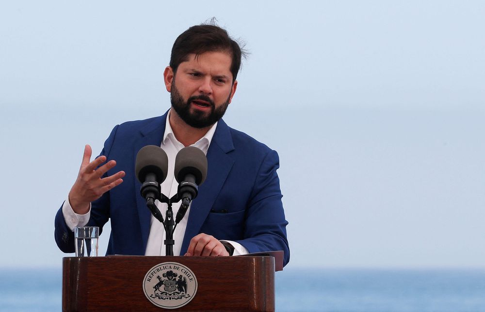 El gobierno del presidente Gabriel Boric propuso a otros países establecer cuotas para recibir a los venezolanos si se desata una ola migratoria.