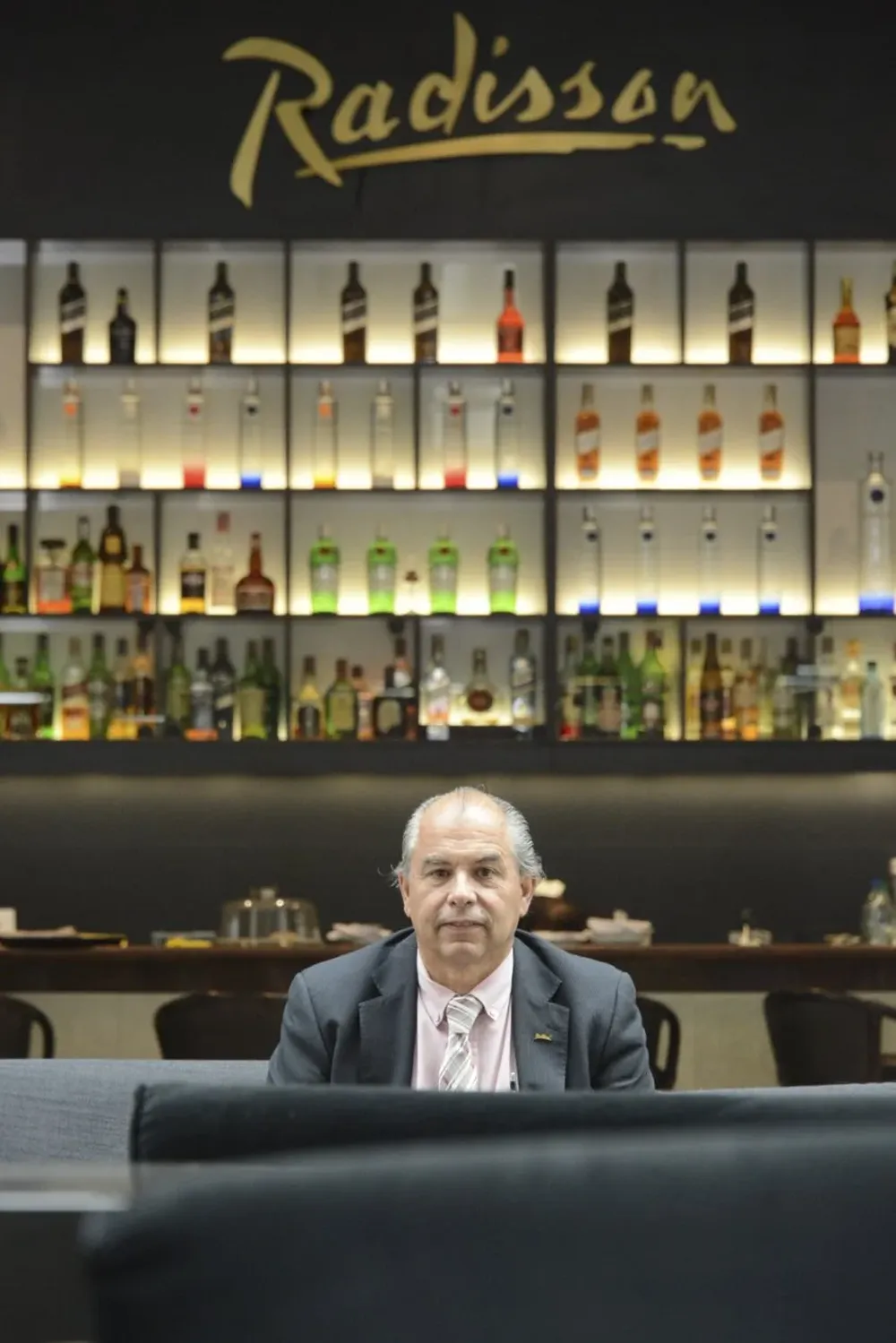 Horacio Sardeña, director del Radisson Victoria Plaza Hotel.