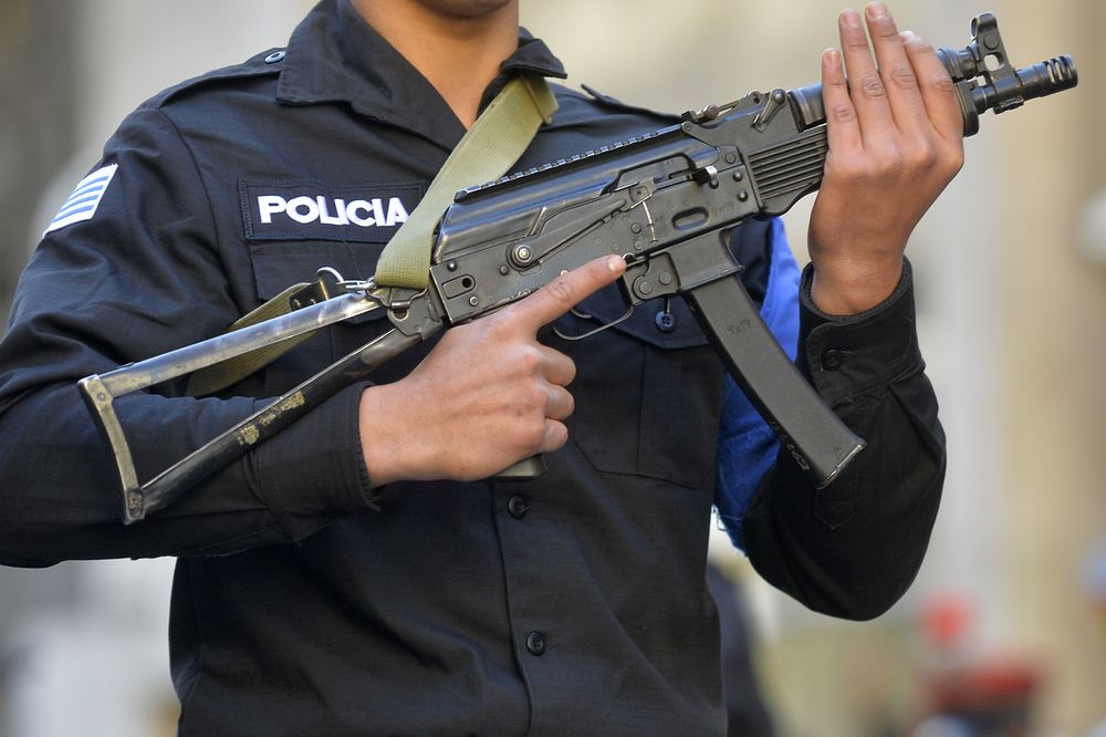 Oficial de la Policía. (Archivo)