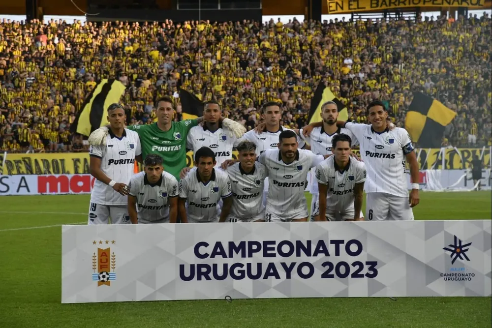El equipo de Liverpool que se consagró campeón en el Campeón del Siglo