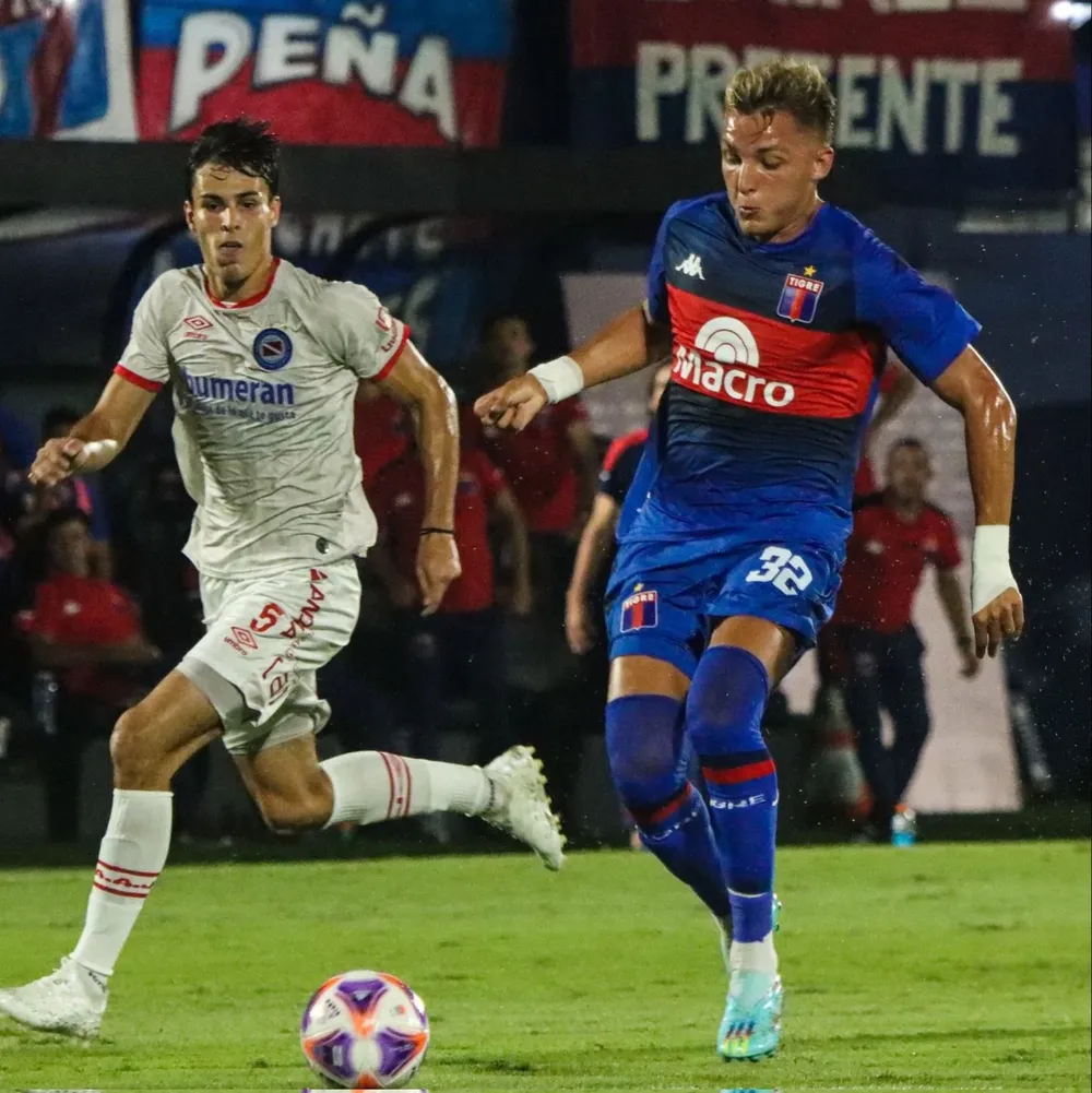 Mateo Retegui, el delantero argentino que será citado por Italia