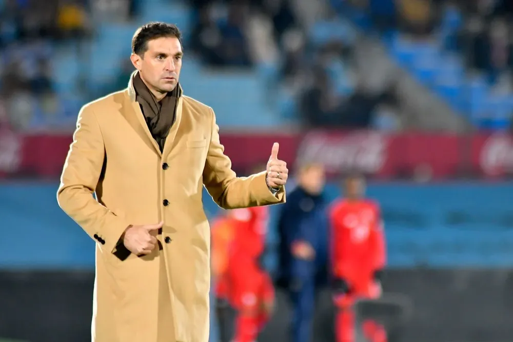 Diego Alonso, entrenador de Uruguay
