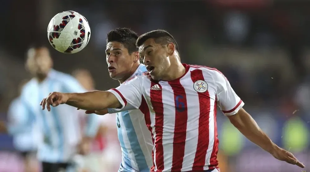 Miguel Samudio, defensa de Paraguay